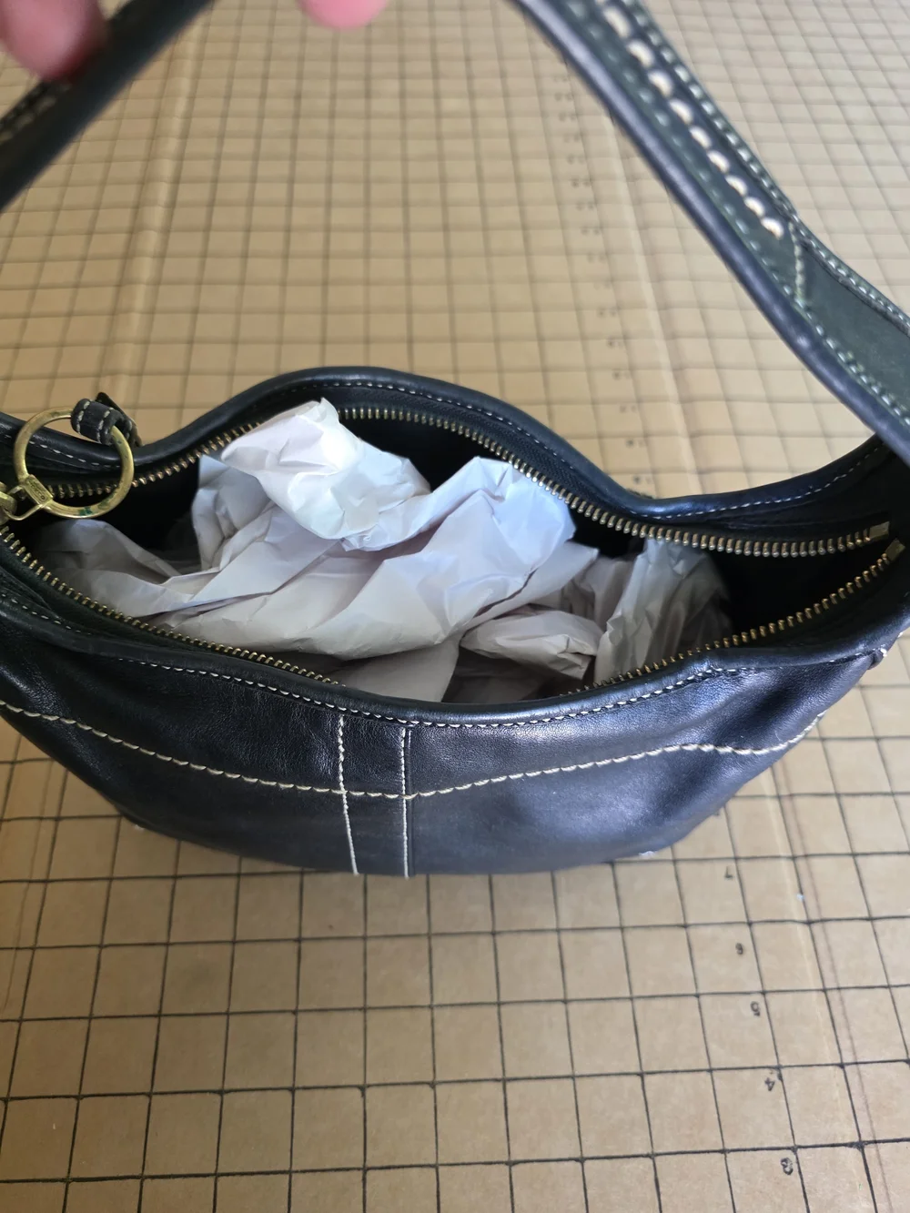 Coach 10739 Black Leather Mini Ergo Hobo Shoulder Bag Y2K - Picture 16 of 16